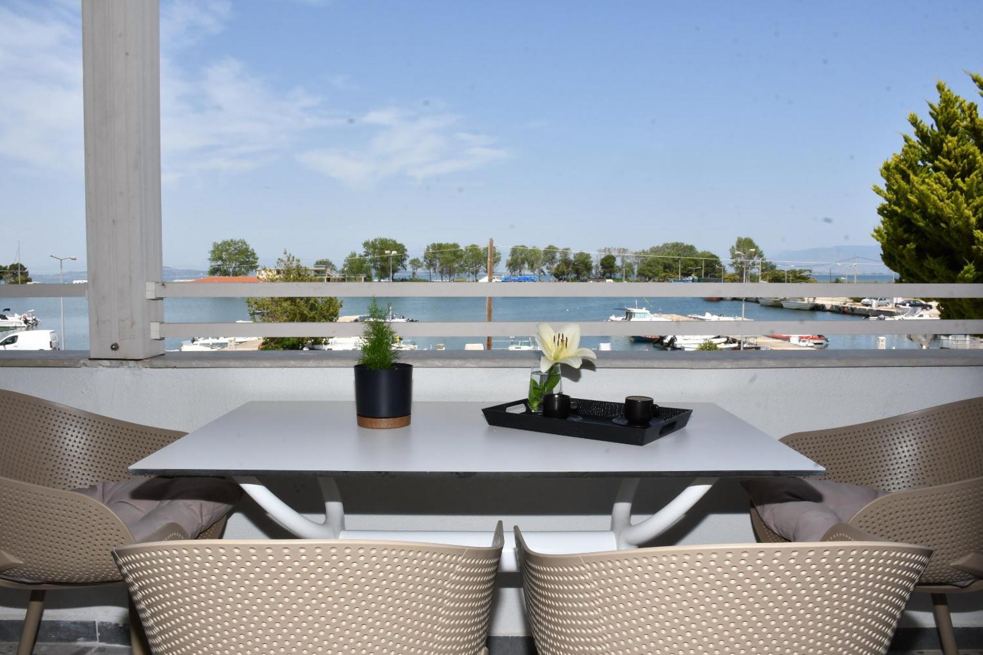 Nero Seascape Suites Fanárion Extérieur photo