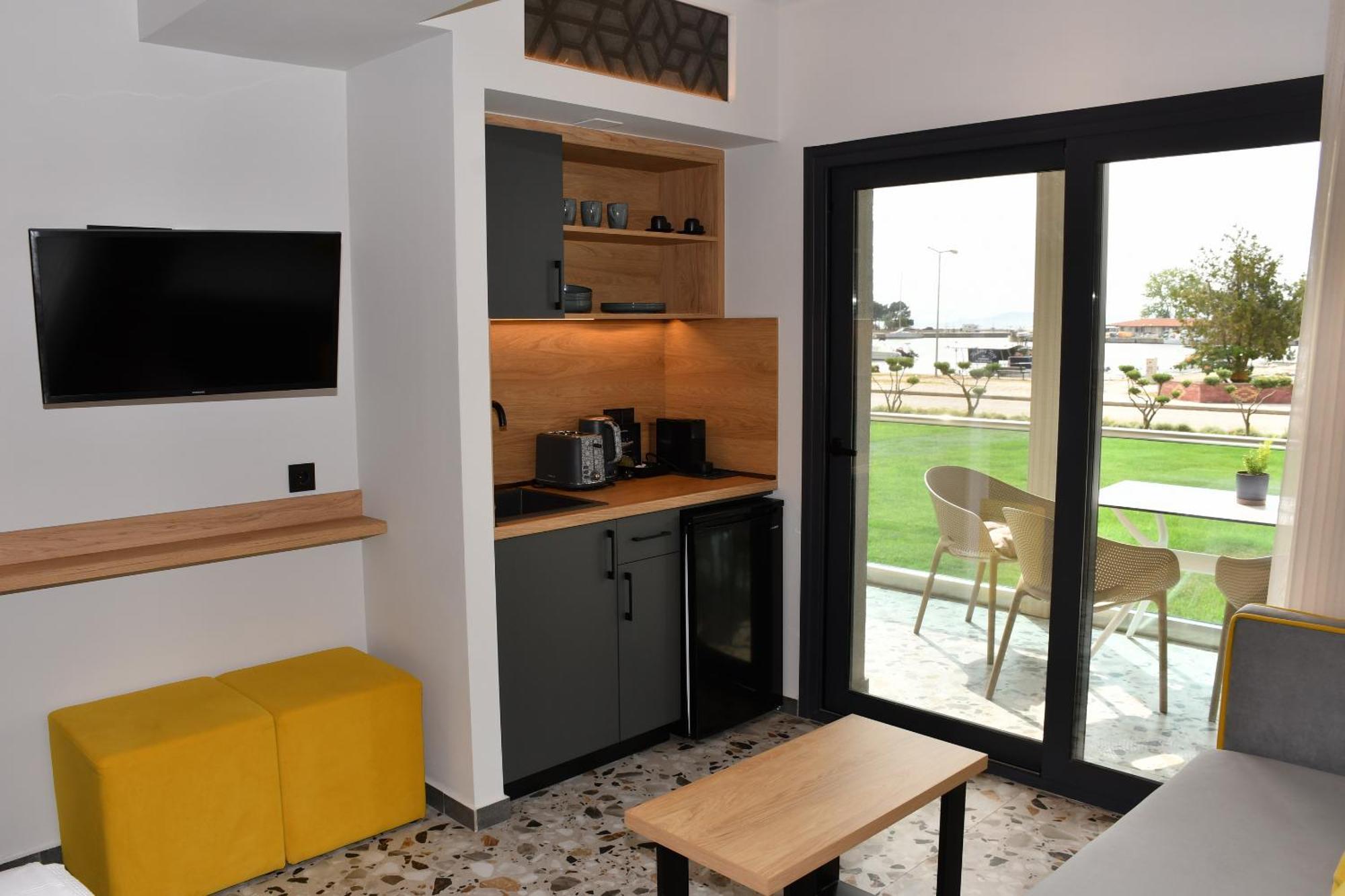 Nero Seascape Suites Fanárion Extérieur photo