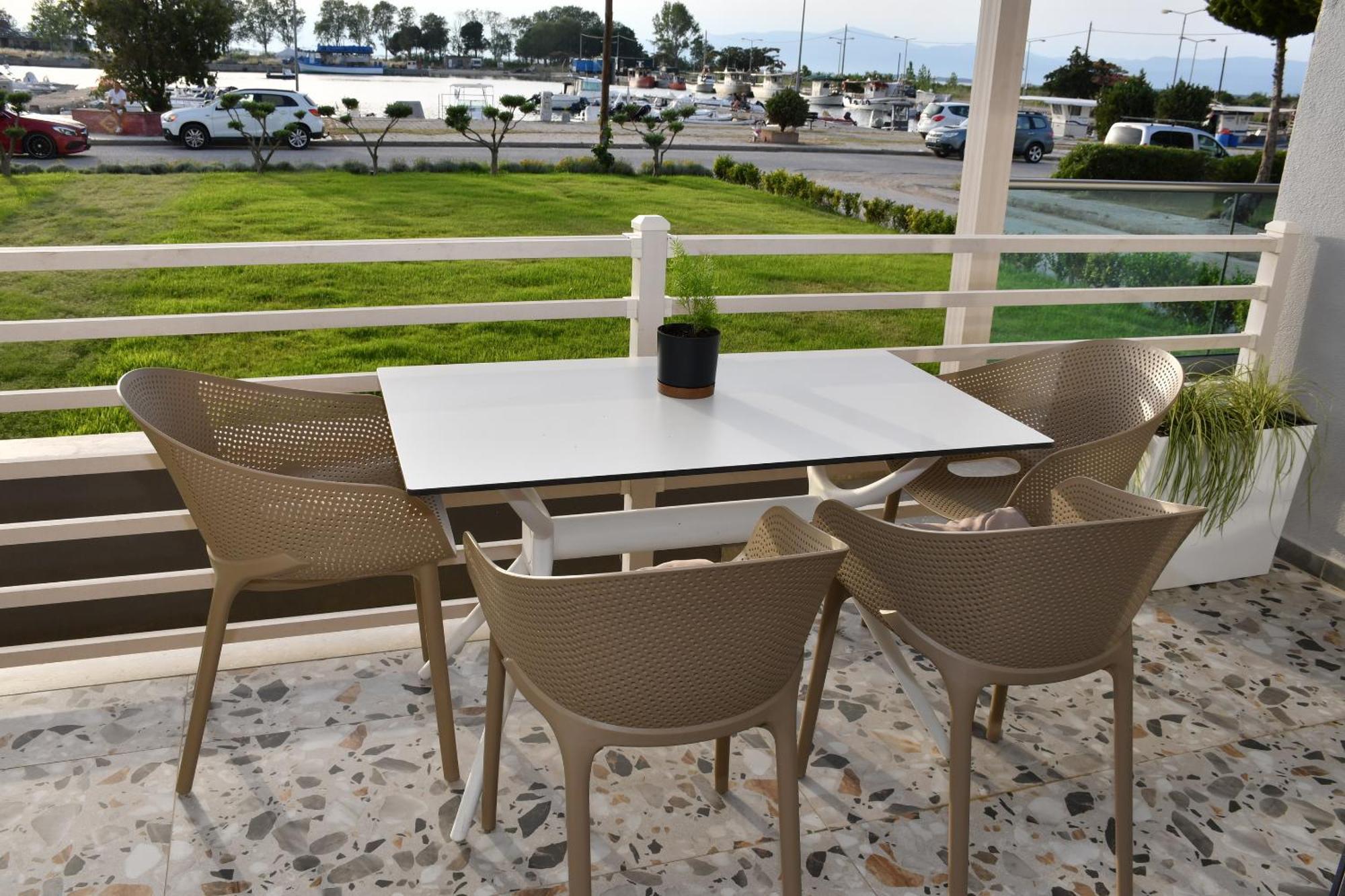 Nero Seascape Suites Fanárion Extérieur photo